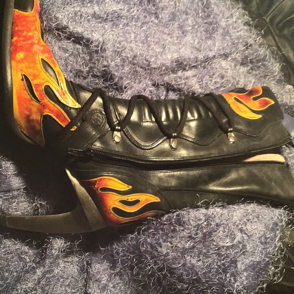 New rock flame boots